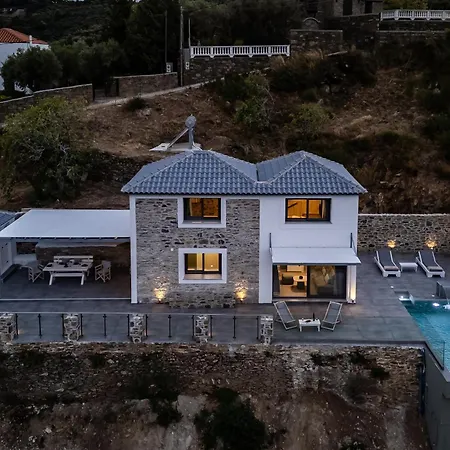 Jonina * Skopelos Town