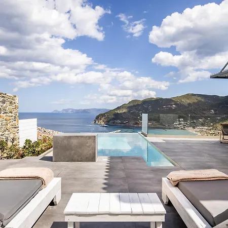 Villa Jonina Skopelos Town
